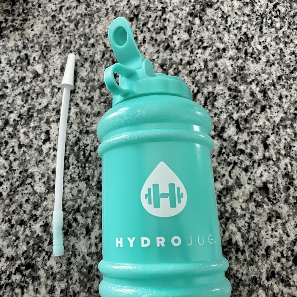 73 fluid ounce Hydrojug with straw